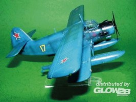 Antonov An-2M Colt Wasserflugzeug in 1:72