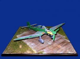 Diorama Grundplatte fr Flugzeuge 030/3, 1:32