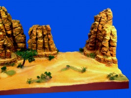 Monument Valley, Westernlandschaft, 100 x 50 x 35 cm, 1:32