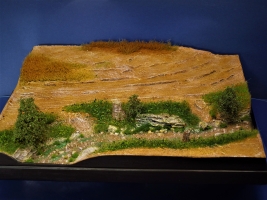 Diorama Grundplatte Sandweg mit Bach 2, 40 x 40cm, 1:35