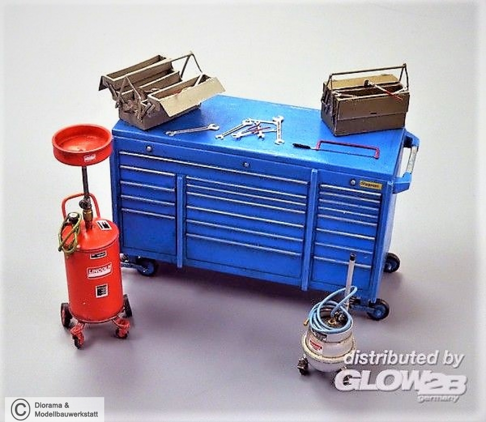 12V KFZ Batterie Werkstatt Garage Diorama Modellbau 1/18 kaufen