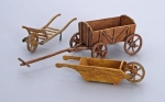 Diorama Zubehr, 2 Holzschubkarren, 1 Handwagen, 1:35